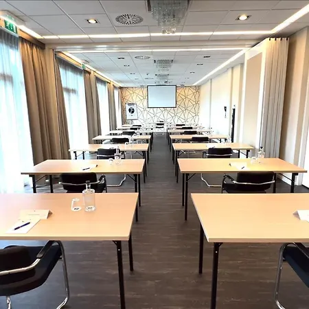 Fletcher Hotel-restaurant - Den Haag ホテル 4*