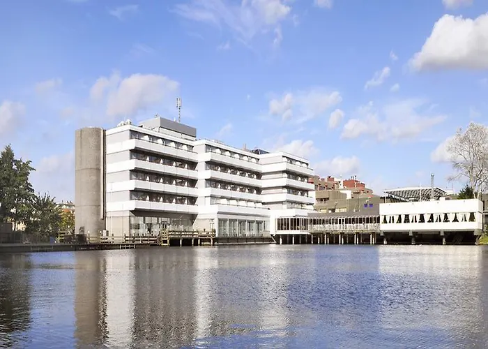 Fletcher Hotel-restaurant - Den Haag Szálloda Leidschendam