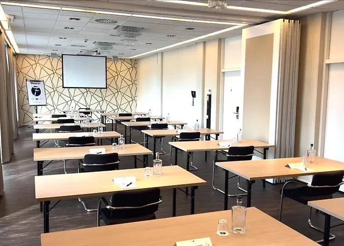 Hotel Fletcher Hotel-restaurant - Den Haag 4*