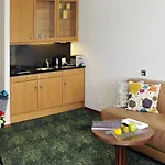 Fletcher Hotel-restaurant - Den Haag 4* Leidschendam