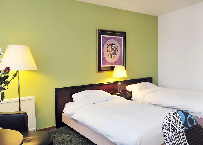 فندق Fletcher Hotel-restaurant - Den Haag 4*